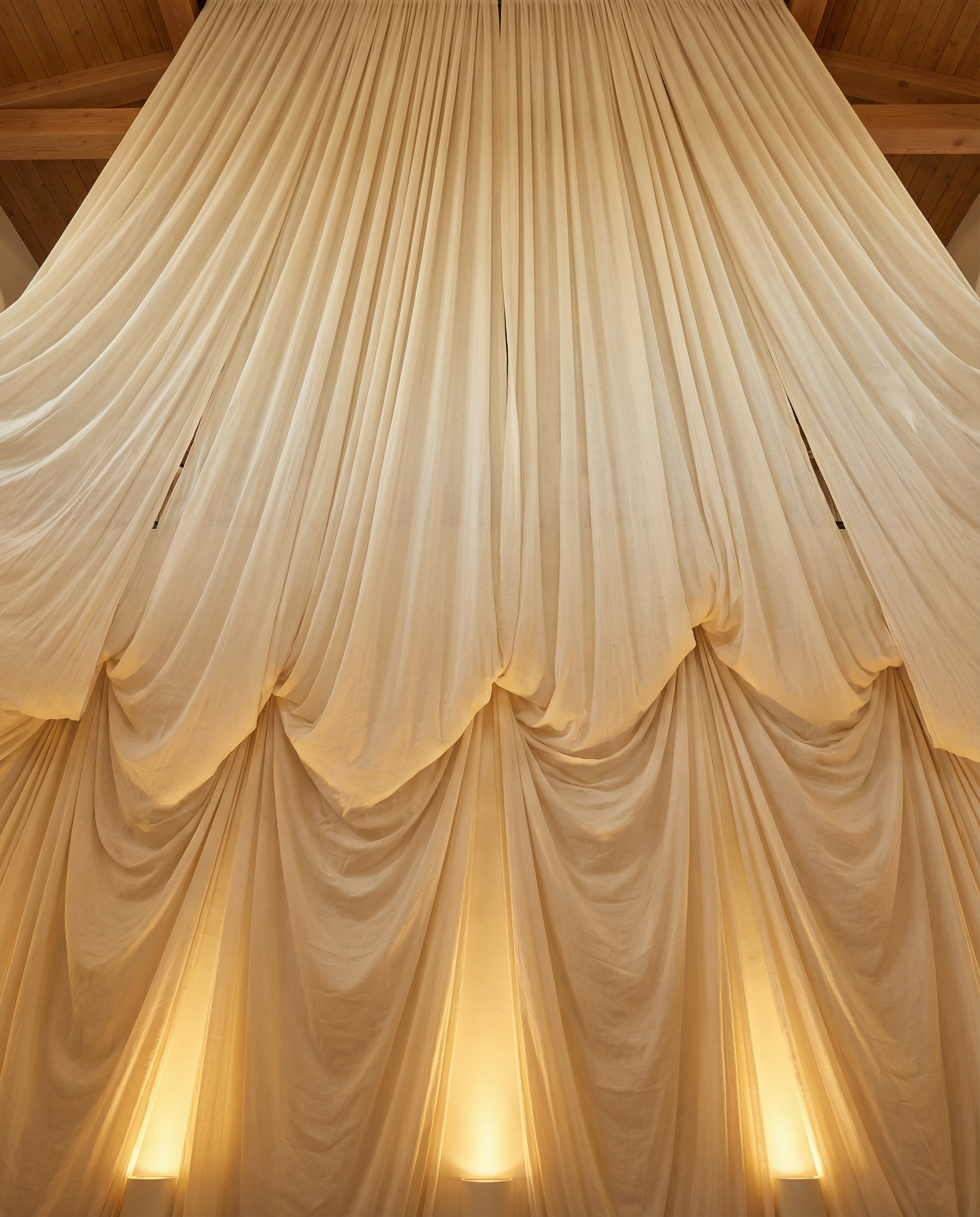 Fine Dining — Malibu — hospitality drapery installation detail 4