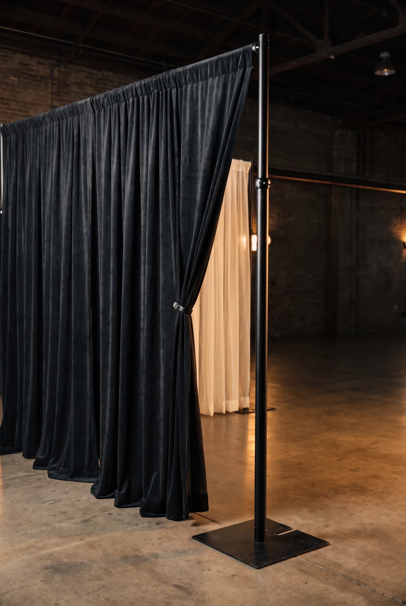 Pipe & Drape
